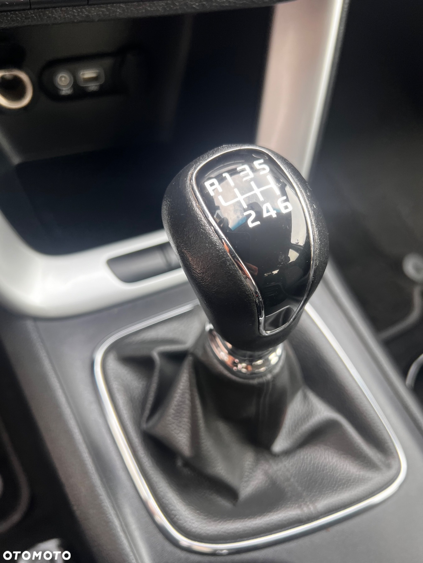 Kia Ceed 1.6 GDI Dream-Team Edition - 18