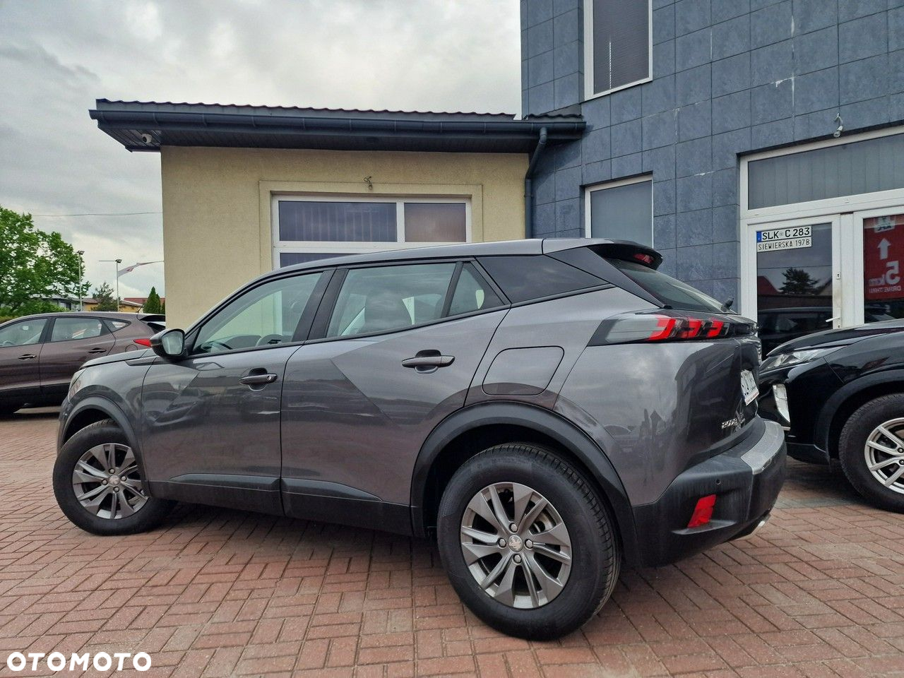 Peugeot 2008 1.2 PureTech Active Pack S&S EAT8 - 8