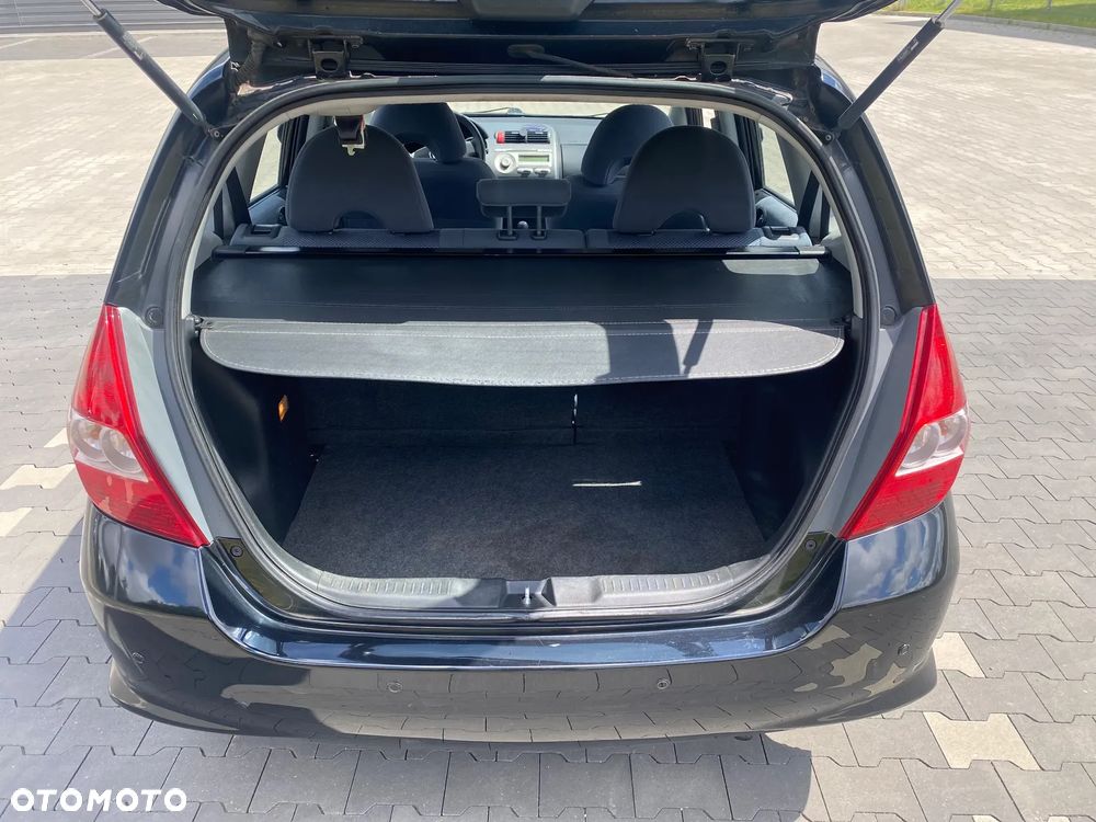 Honda Jazz 1.4 LS - 16