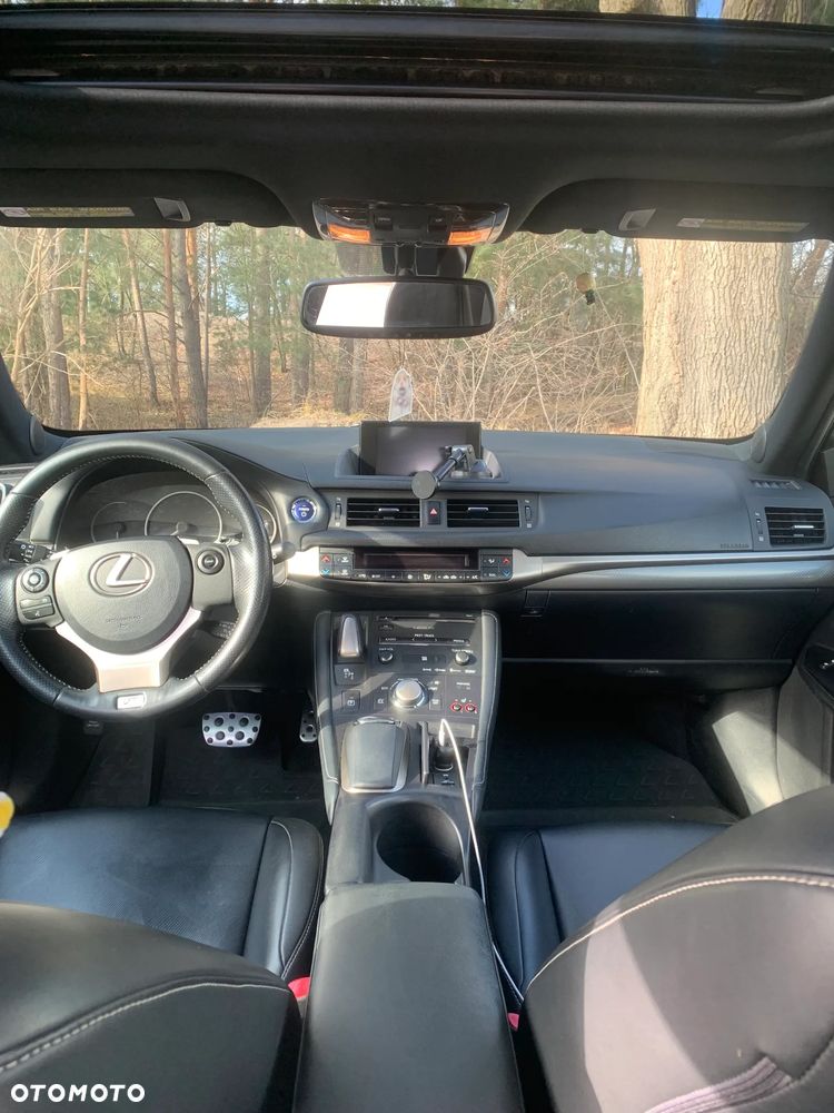 Lexus CT 200h F Sport - 6