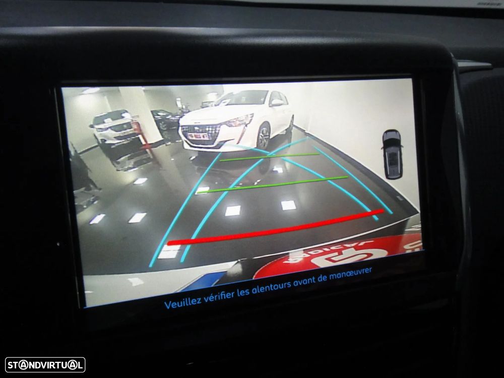Peugeot 2008 PureTech 110 GPF Stop&Start EAT6 Crossway - 30