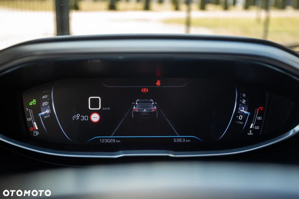 Peugeot 3008 HDi 150 Active - 29