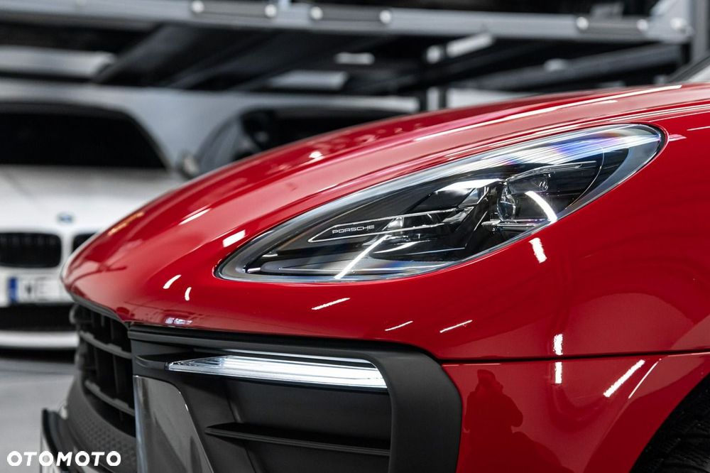 Porsche Macan T PDK - 11