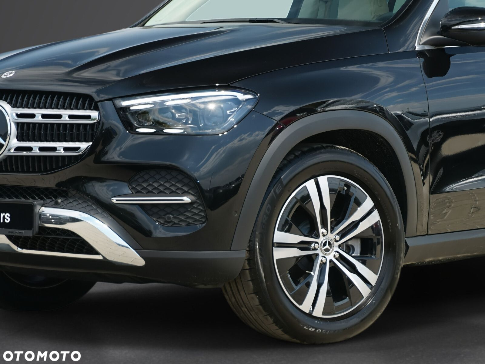 Mercedes-Benz GLE - 11