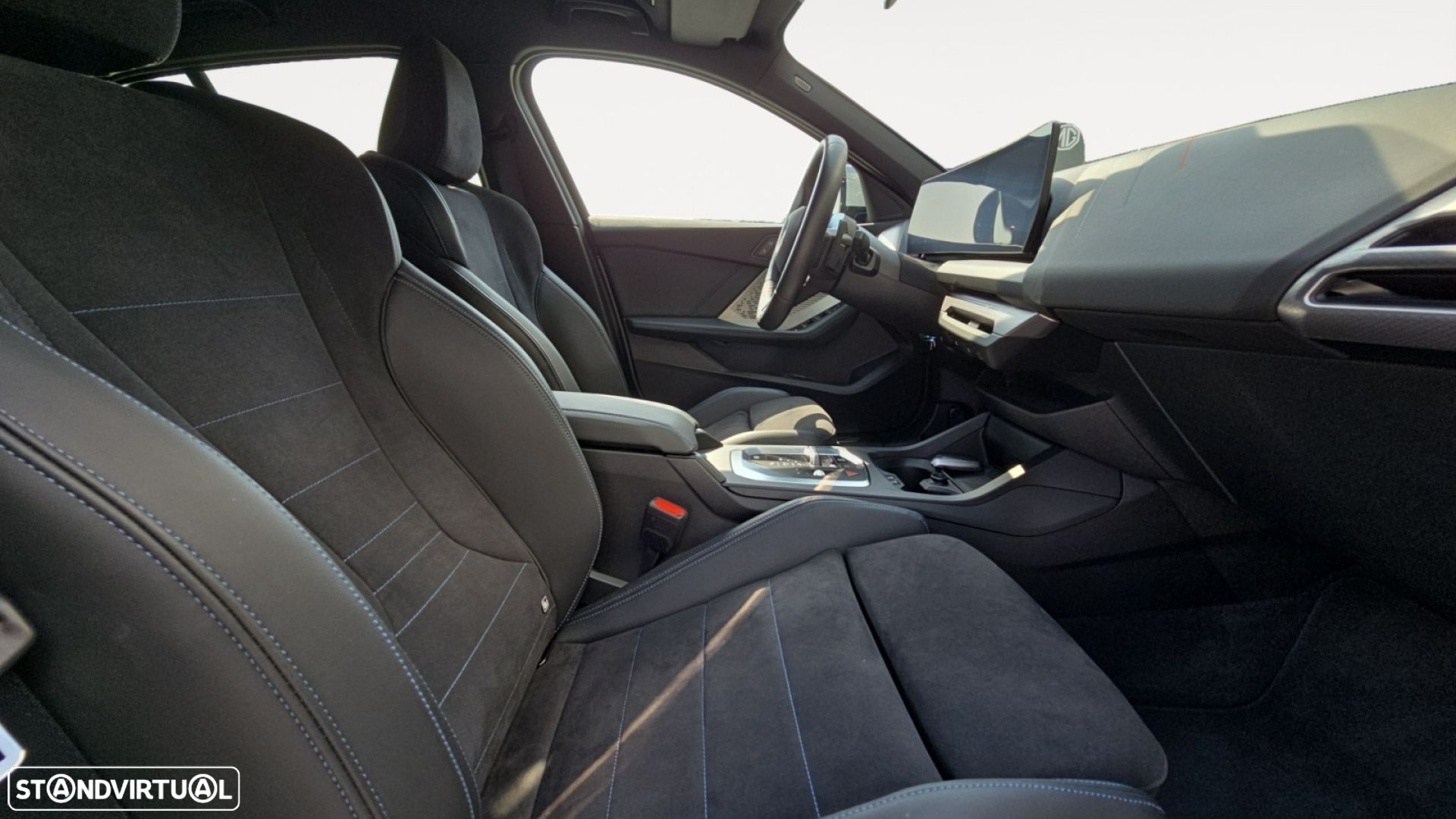 BMW 118 d Pack Desportivo M - 3