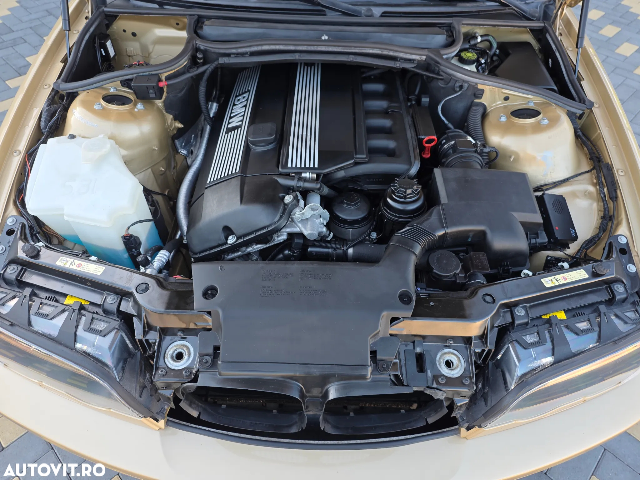 BMW Seria 3 325 Ci Cabrio - 24