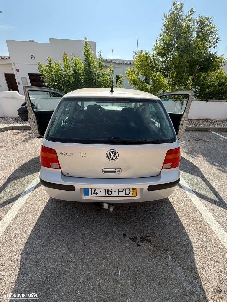VW Golf - 2