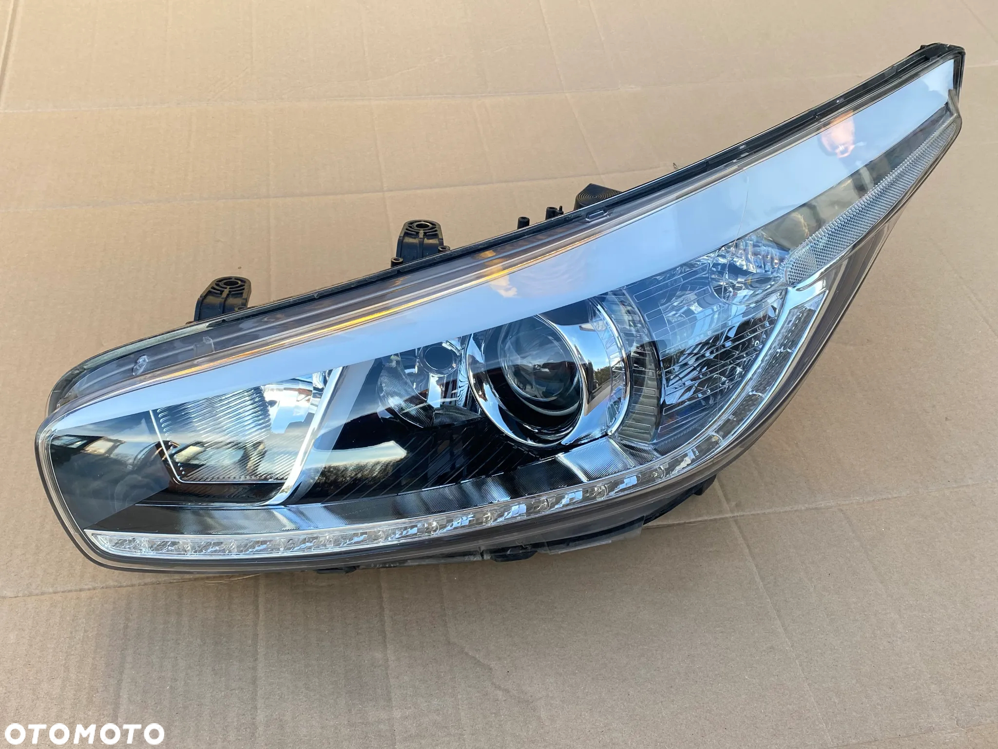 Kia Ceed II 2012- Lampa lewa przód soczewka zwykła Led europa - 18