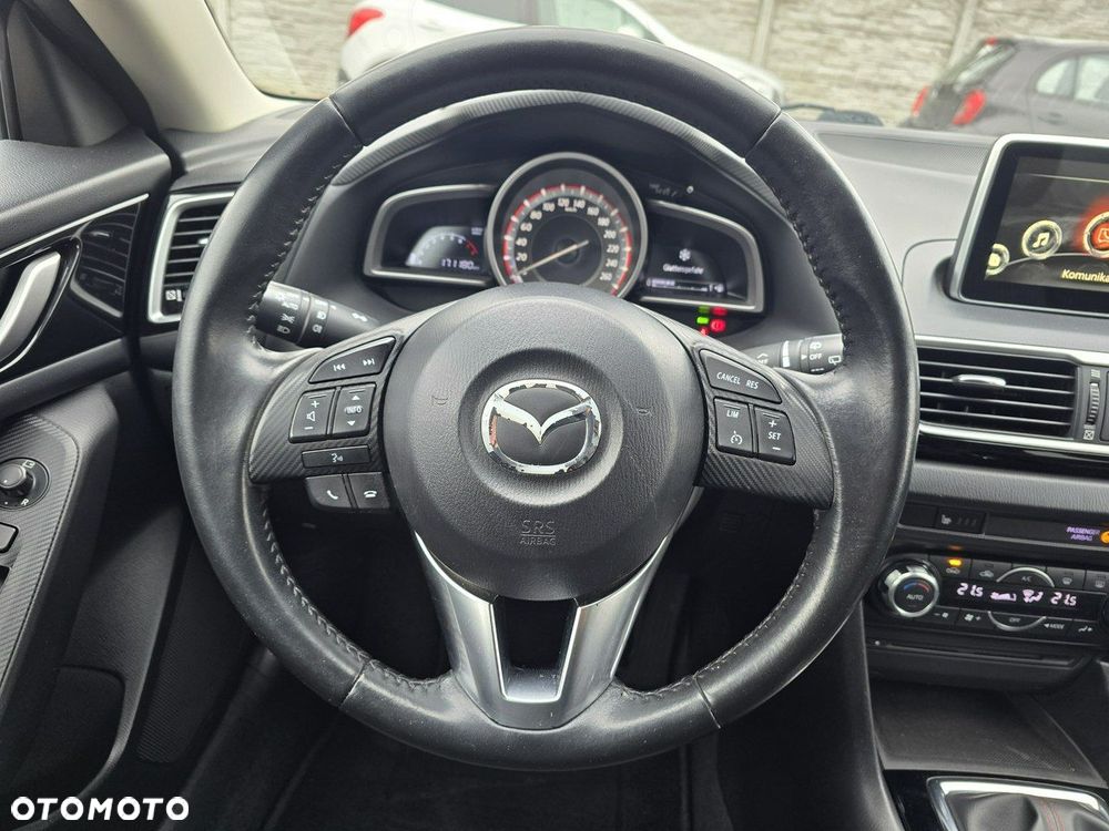 Mazda 3 - 15