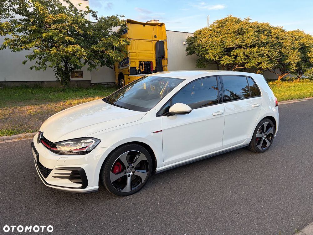 Volkswagen Golf 2.0 TSI BMT GTI Performance - 4