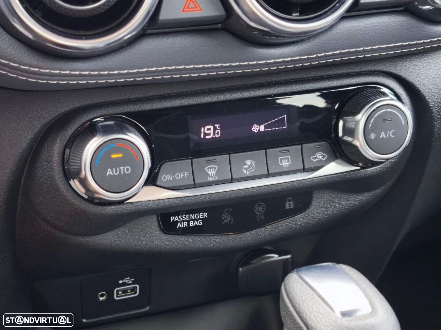 Nissan Juke 1.0 DIG-T Acenta DCT - 20