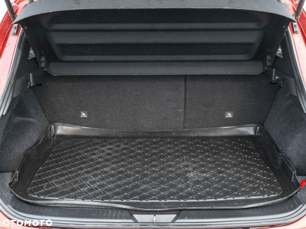 Nissan Qashqai 1.3 DIG-T 4x4 MHEV Xtronic N-Connecta - 31