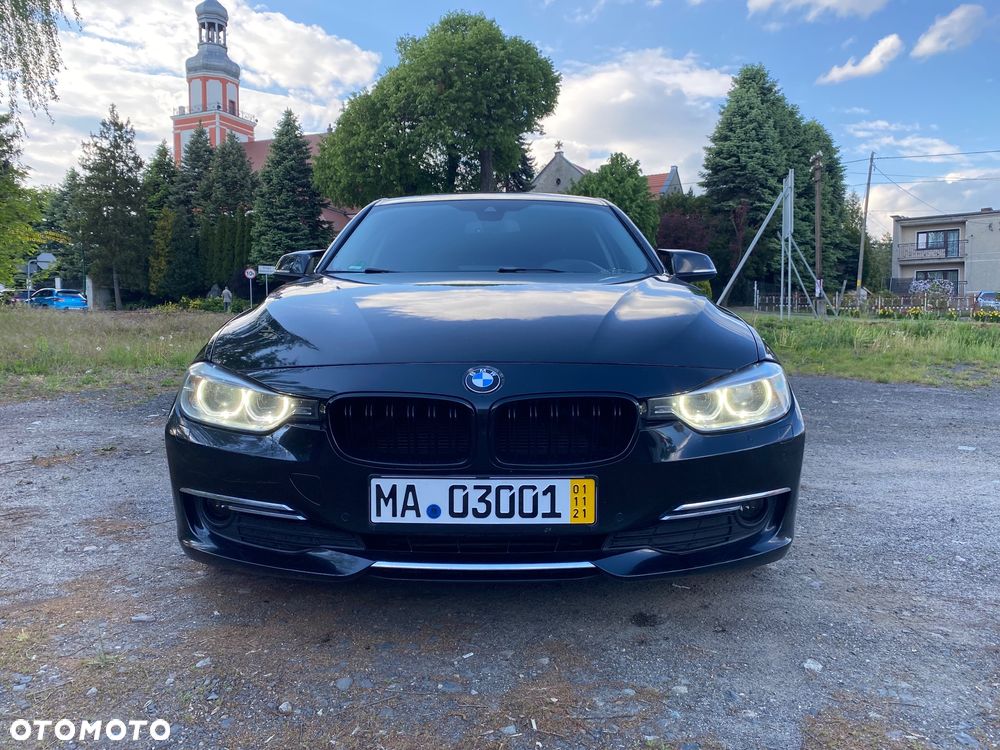 BMW Seria 3 320d Luxury Line - 1