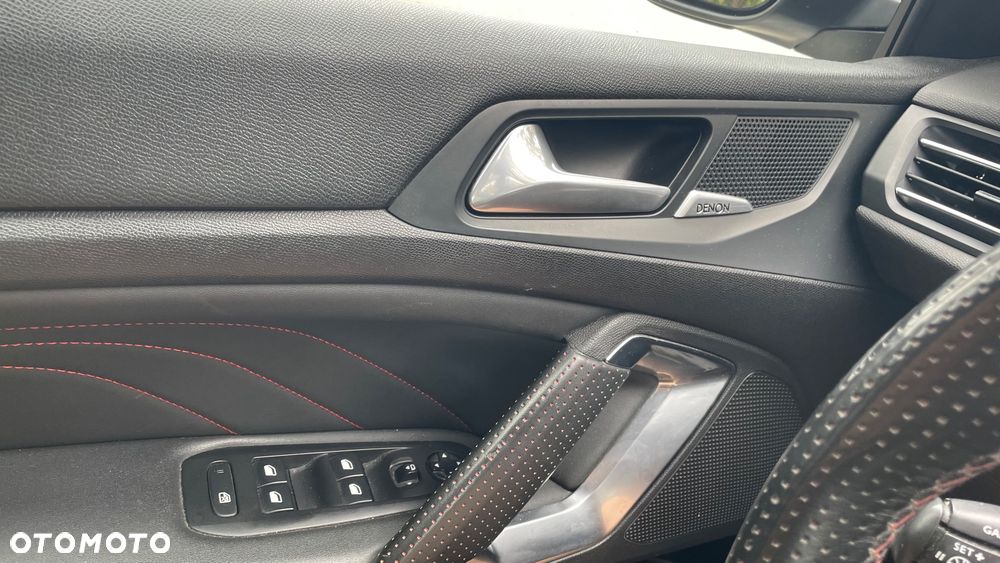 Peugeot 308 - 36