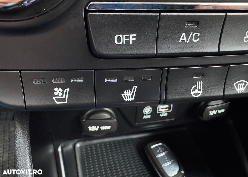 Hyundai Tucson blue 1.7 CRDi 2WD DCT Premium - 25