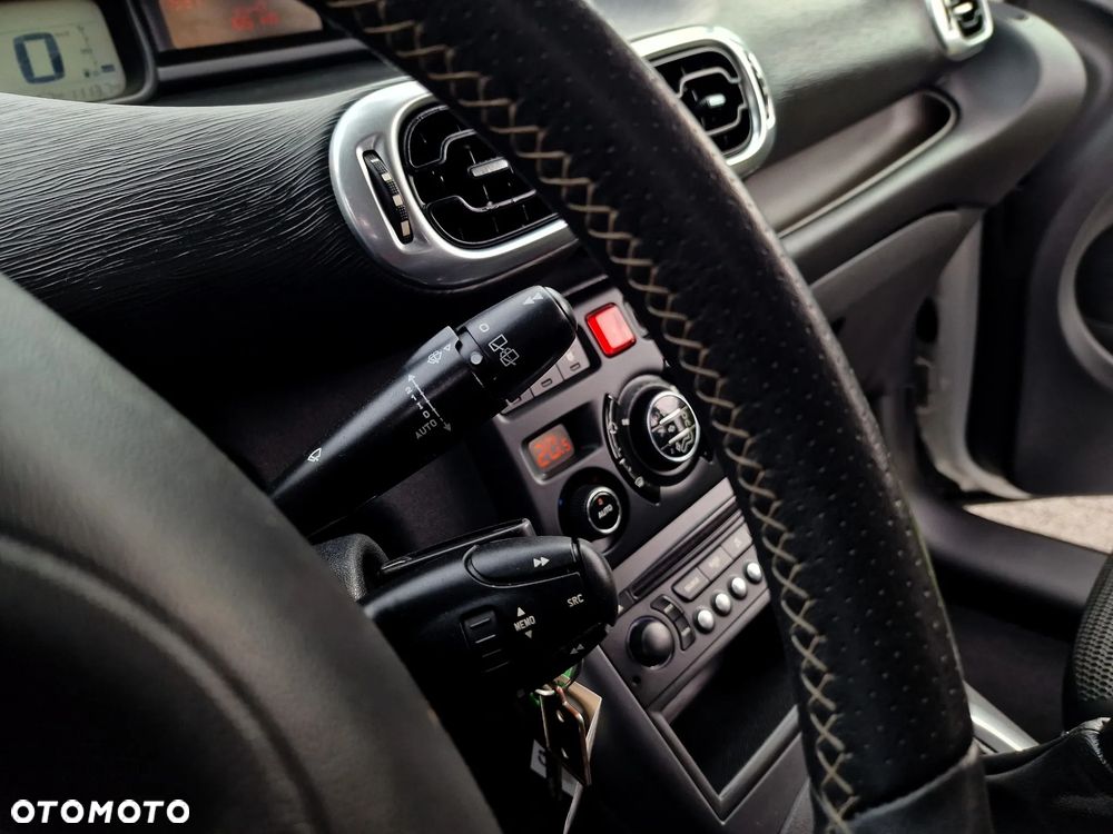 Citroën C3 Picasso 1.6i Exclusive - 28