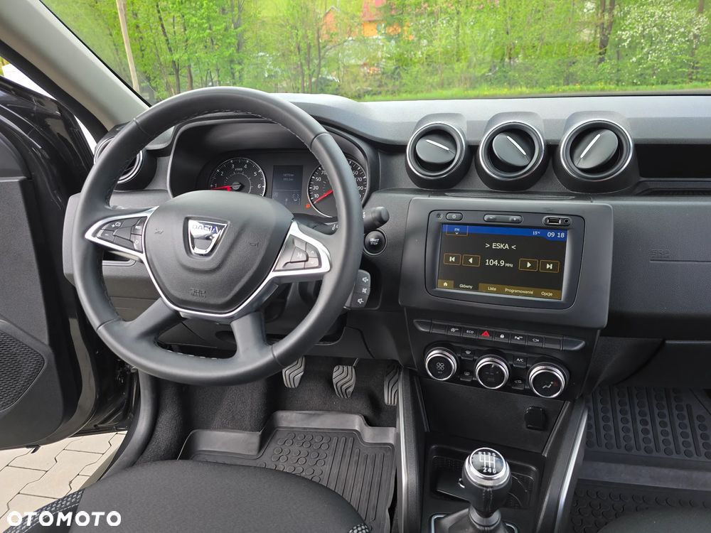 Dacia Duster TCe 150 2WD GPF Celebration - 17