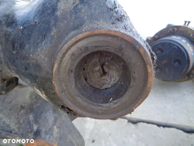 Carraro 20.19 obudowa mostu Case MX100C - 6