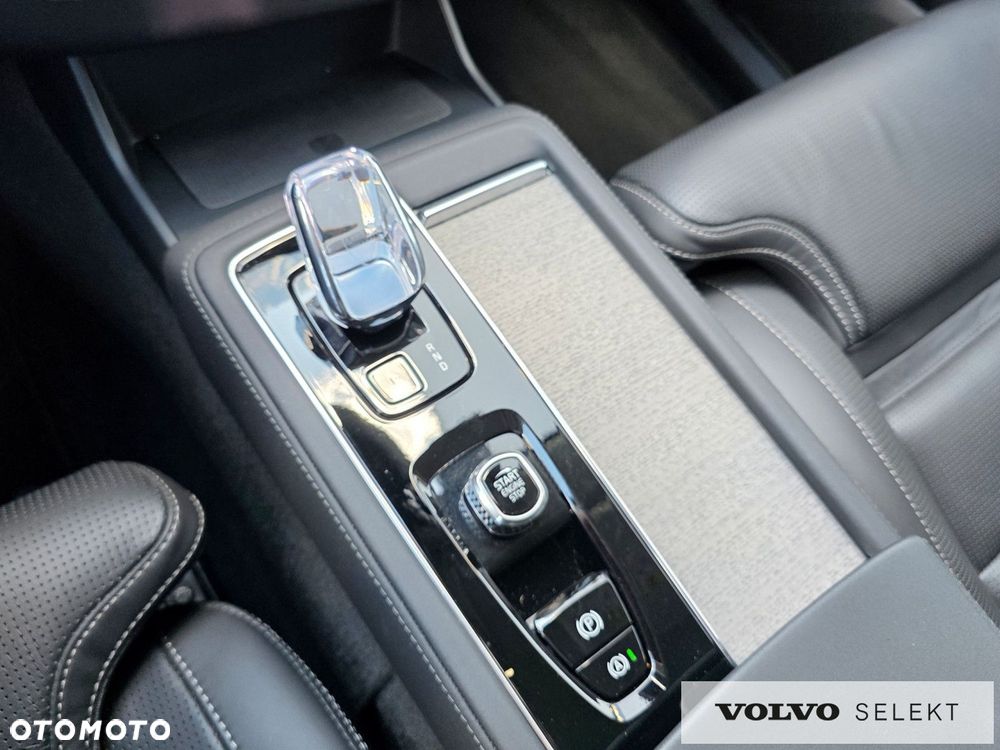 Volvo XC 90 - 34