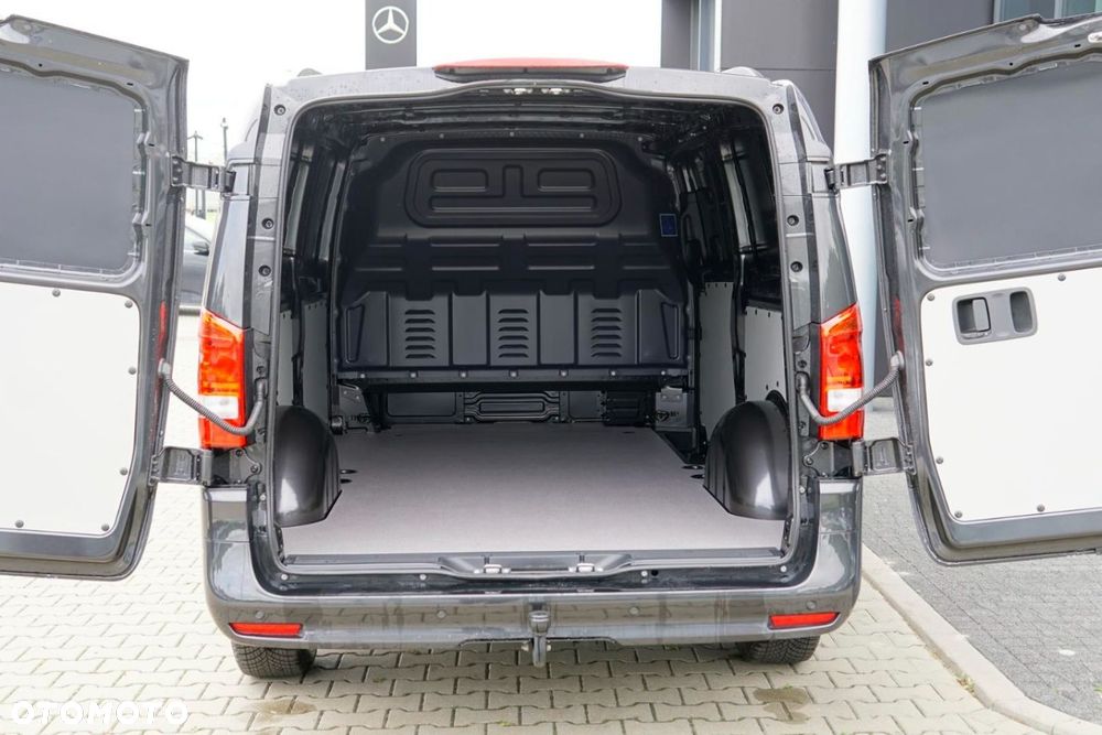 Mercedes-Benz VITO - 9