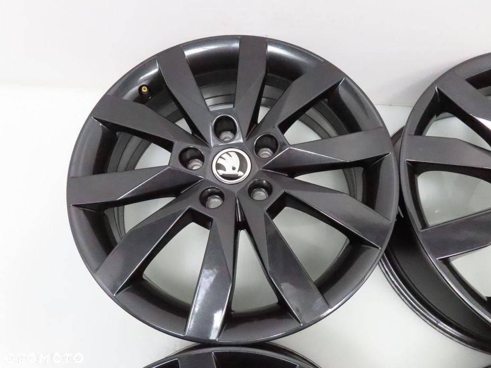 Alufelgi 17'' Skoda Octavia Superb 5x112 6J ET48 5E0601025N - 8