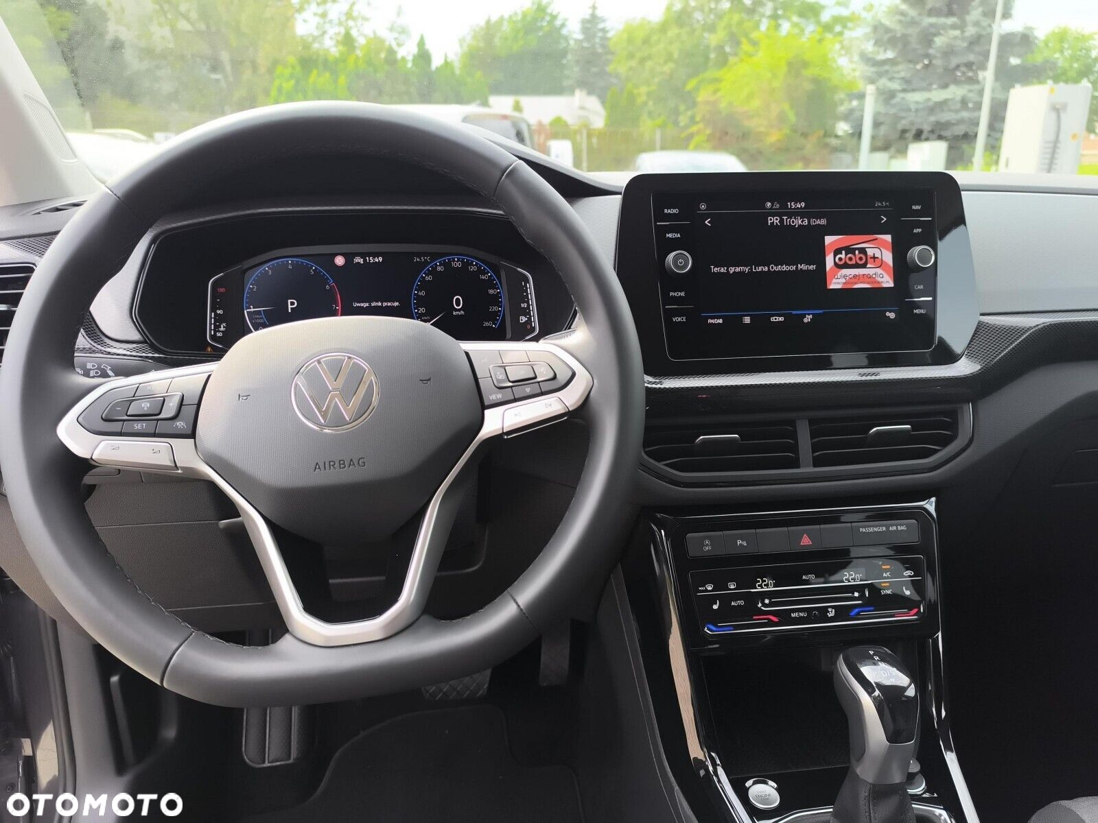 Volkswagen T-Cross - 13