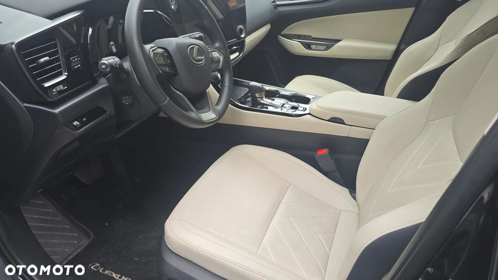 Lexus NX 350h Prestige AWD - 8