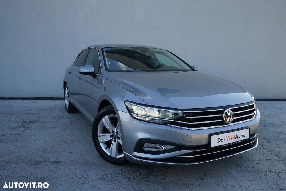 Volkswagen Passat 2.0 TDI DSG Highline - 8