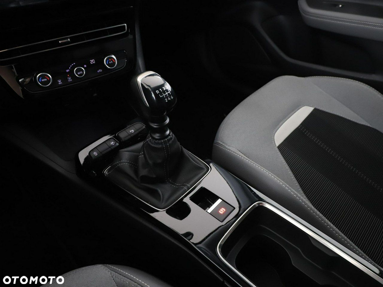 Opel Mokka 1.5 Diesel Business Elegance - 28
