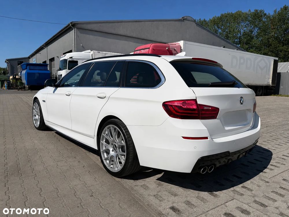 BMW Seria 5 520d M Sport Edition - 3