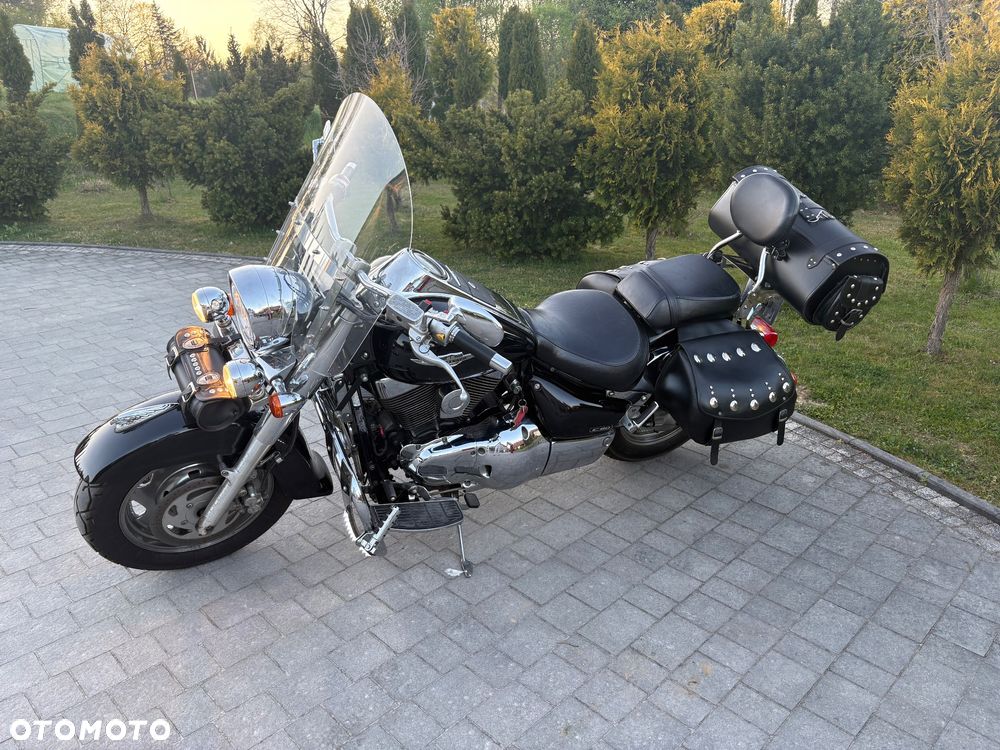 Suzuki Boulevard - 1