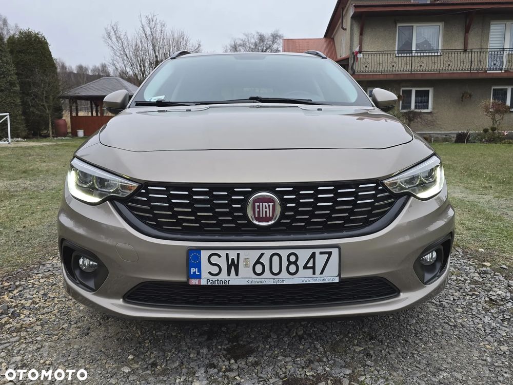 Fiat Tipo 1.4 16v Lounge EU6d - 9