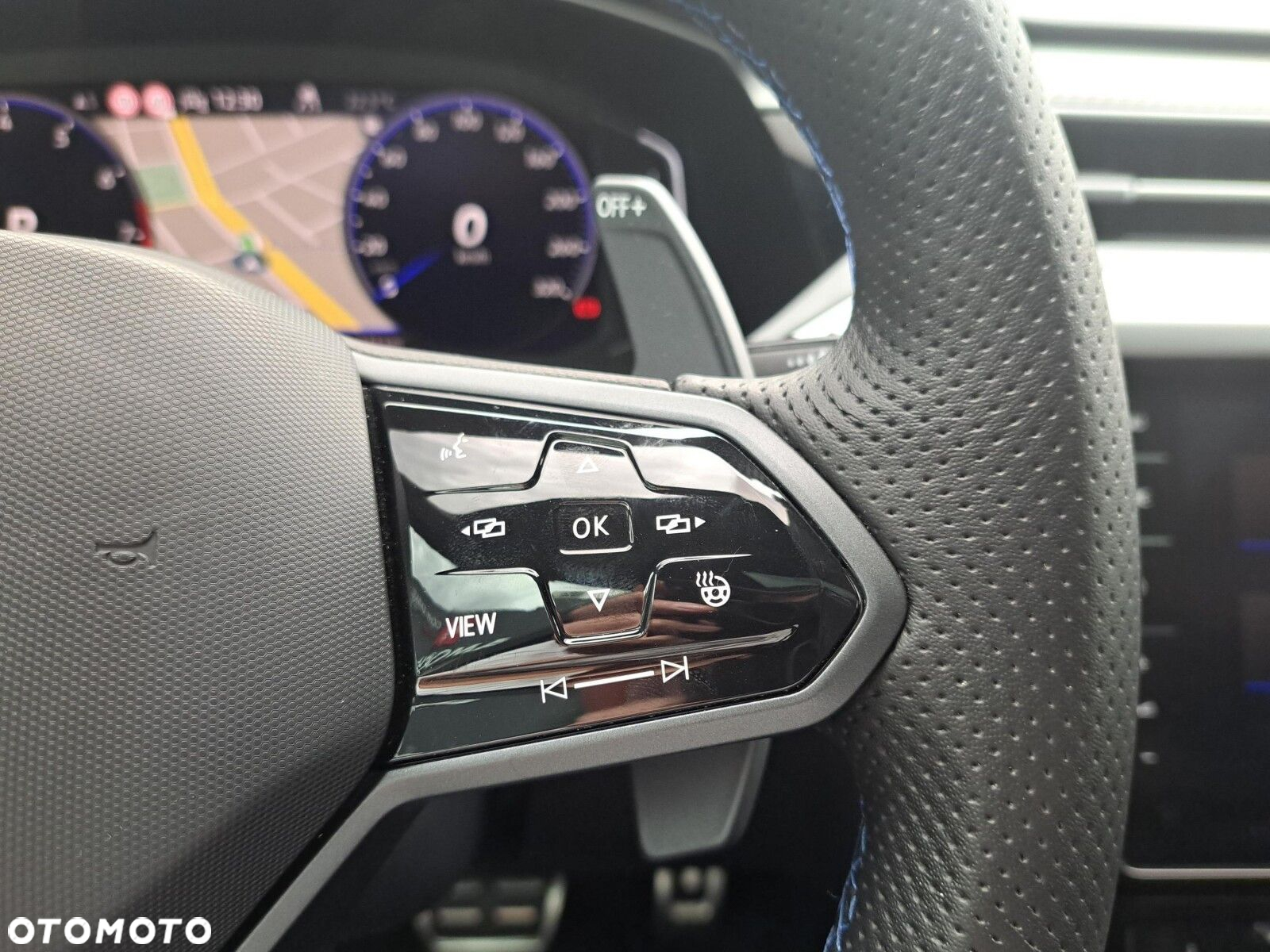 Volkswagen Arteon 2.0 TSI 4Motion R DSG - 28