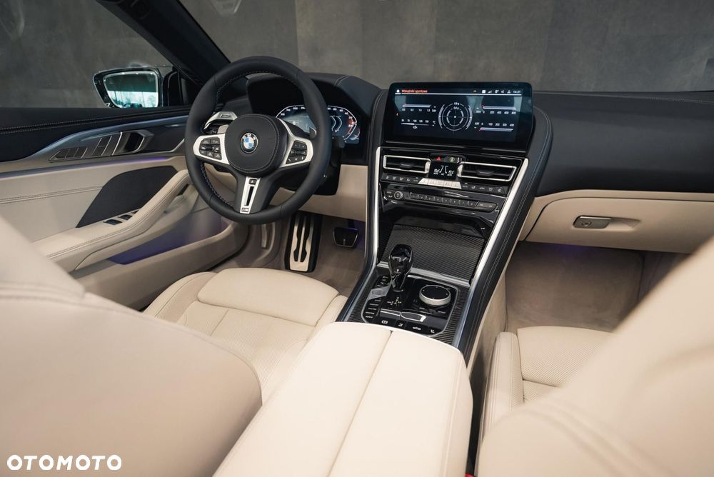 BMW Seria 8 M850i xDrive - 16
