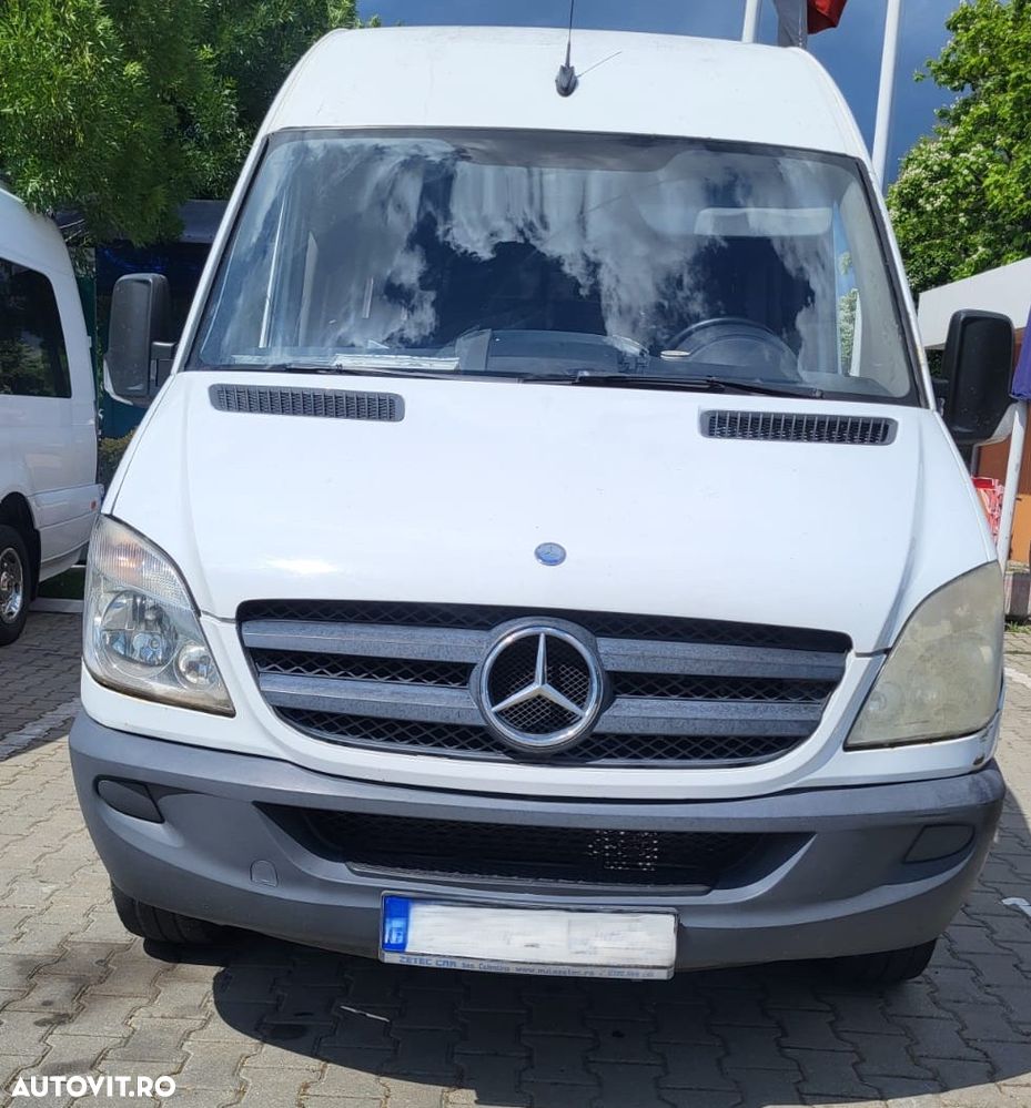 Mercedes-Benz Sprinter - 5