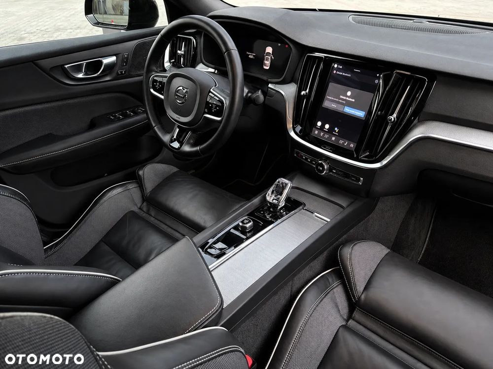 Volvo S60 B5 B AWD Ultimate Dark - 16