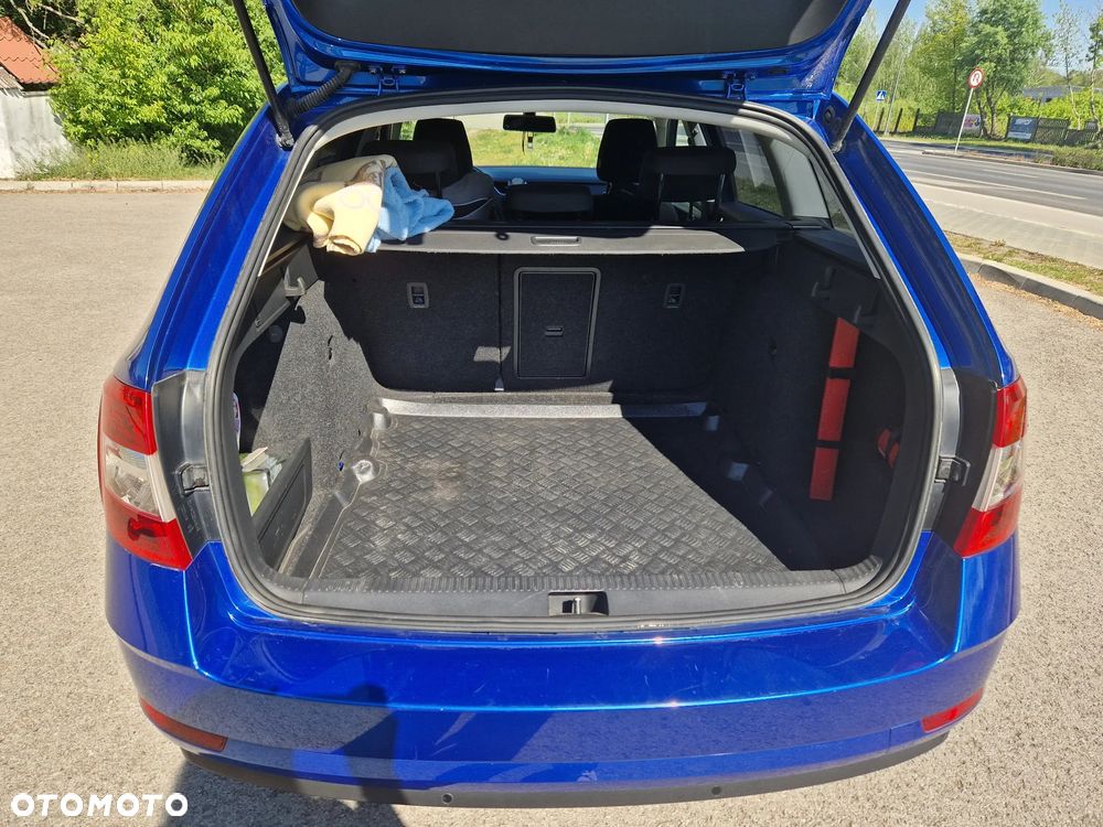 Skoda Octavia 1.5 TSI ACT Ambition DSG - 9