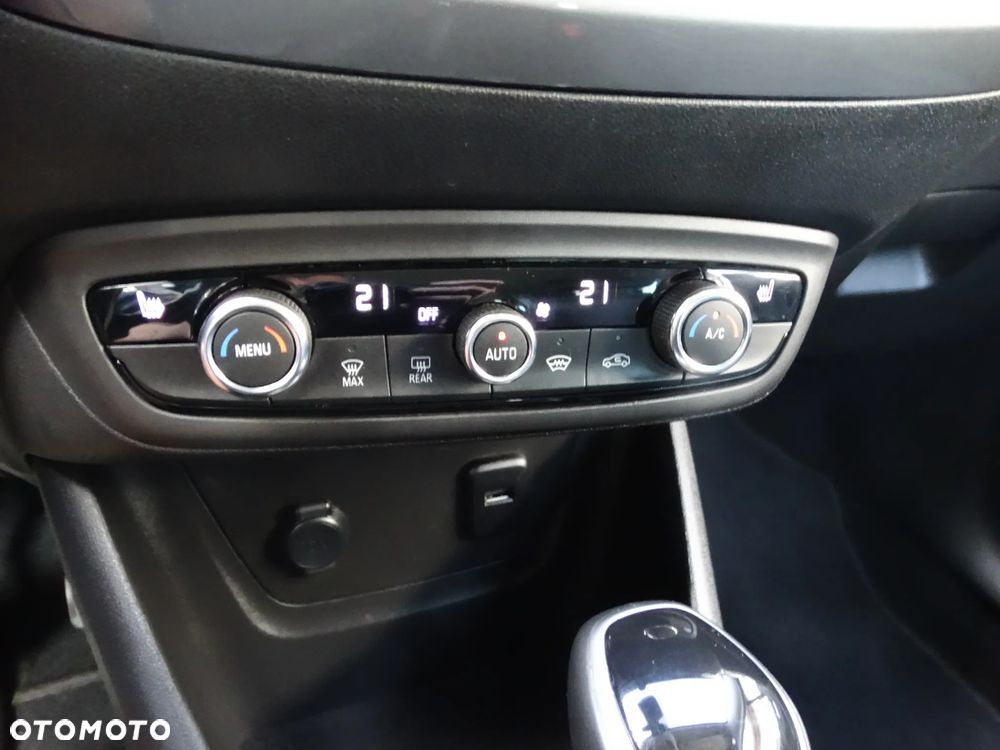 Opel Crossland - 14
