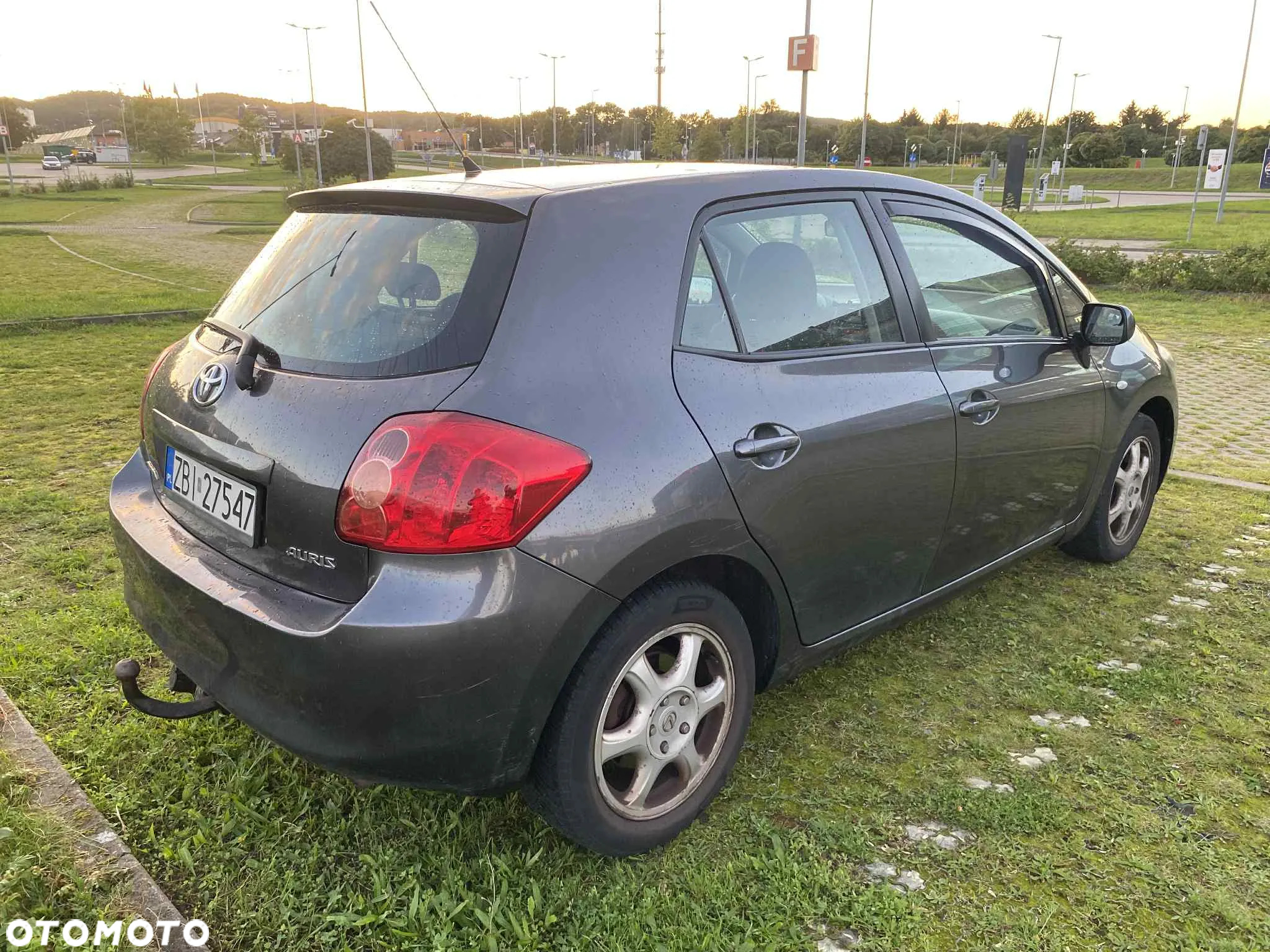 Toyota Auris 1.6 VVT-i Premium MM - 23