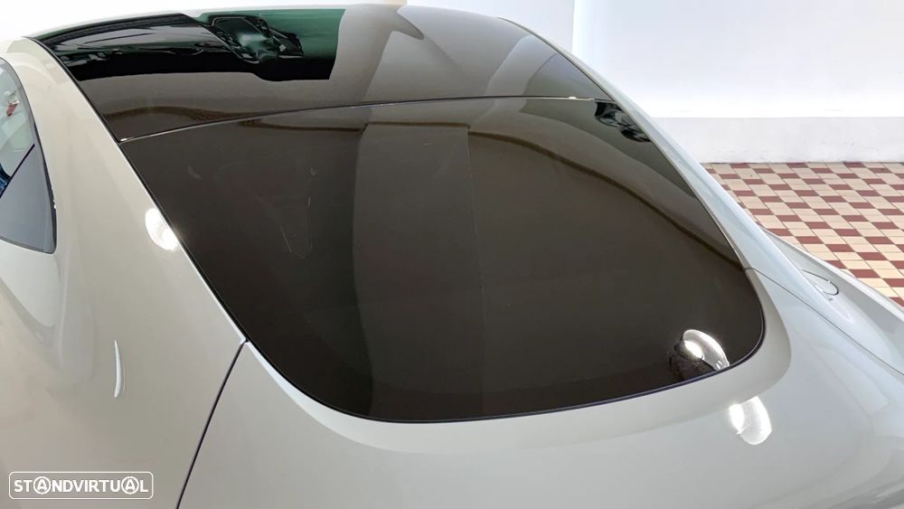 Aston Martin Vantage Coupe V8 - 22