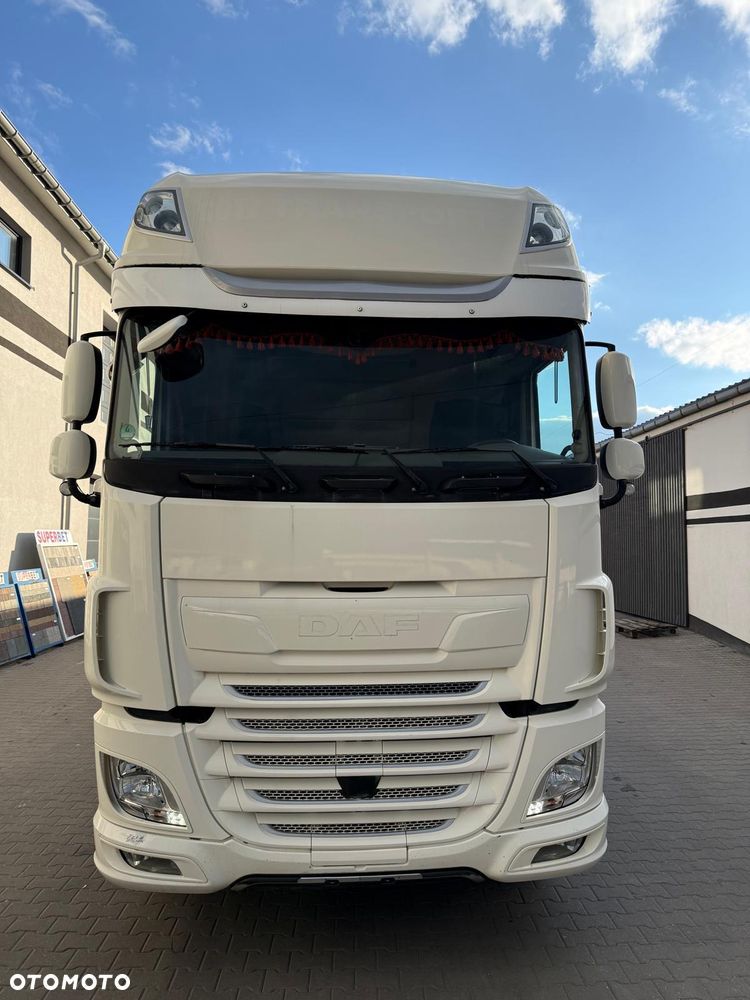 DAF 106 - 4