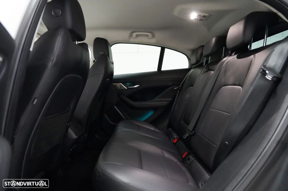 Jaguar I-Pace SE AWD Aut. - 8