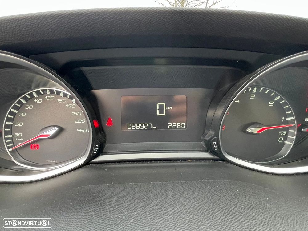 Peugeot 308 1.6 BlueHDi Allure - 14