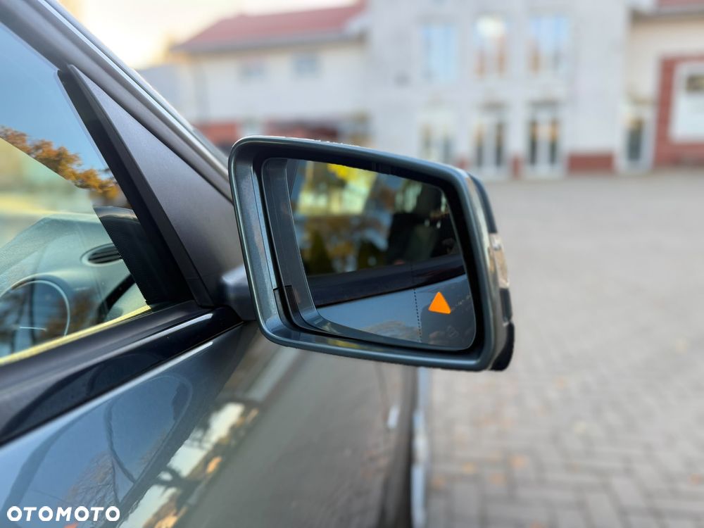 Mercedes-Benz Klasa C 220 CDI 7G-TRONIC Edition - 19