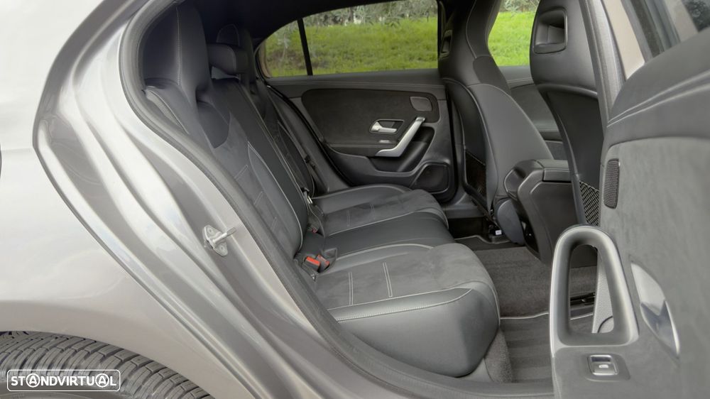 Mercedes-Benz A 250 e 8G-DCT Edition AMG Line - 9