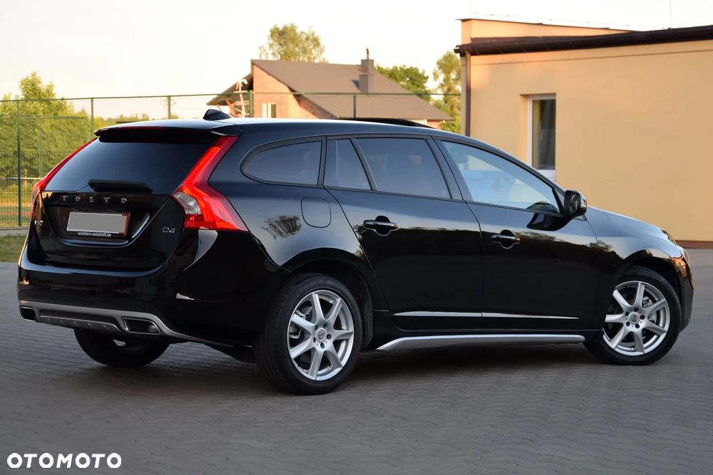 Volvo V60 D4 Edition Pro - 9