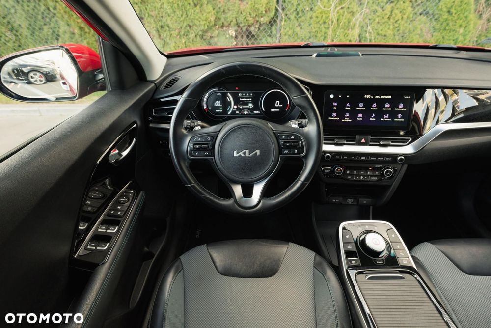Kia Niro 64kWh L - 12