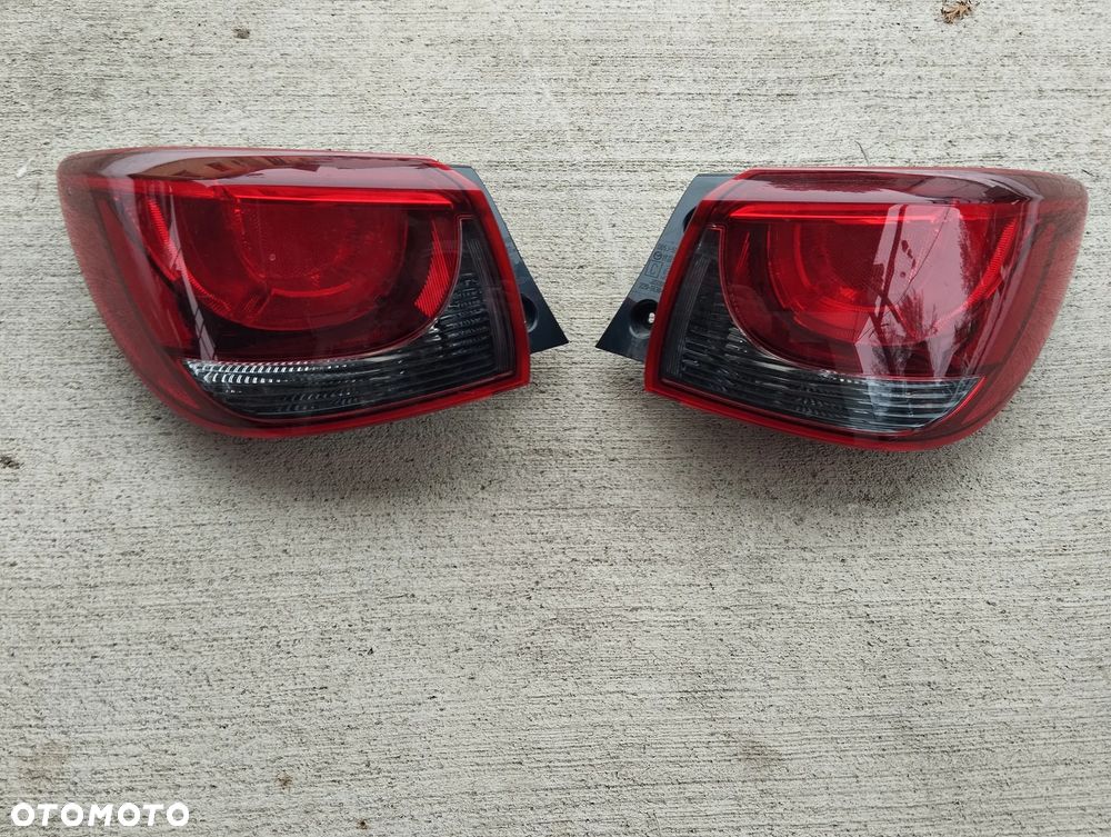 Mazda 2 Maska 2014-2024 części DJ DL - 24