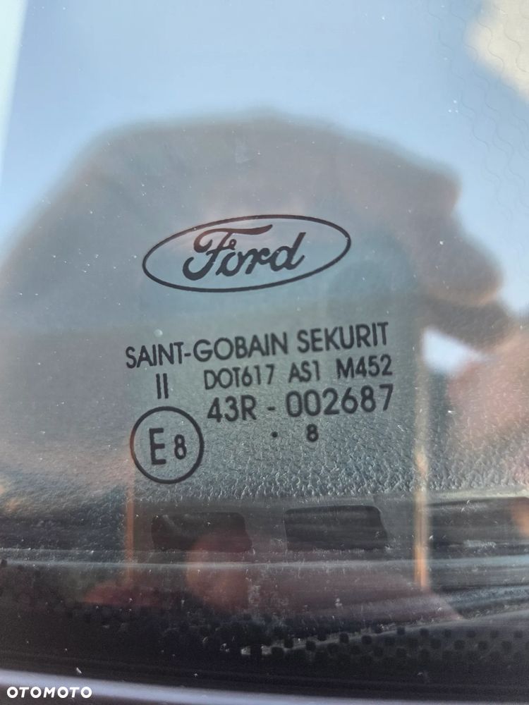 Ford Focus 1.6 16V Titanium - 14