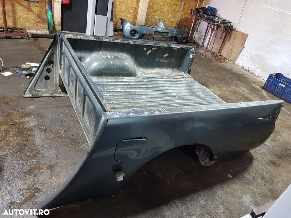 Bena Mitsubishi L200 2006 - 2010 VERDE (653) MODEL LUNG - 4